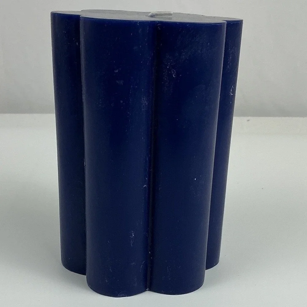2‎ Large Blue Figural Scallop Flower Candle Room Essentials Unscented Decorative
